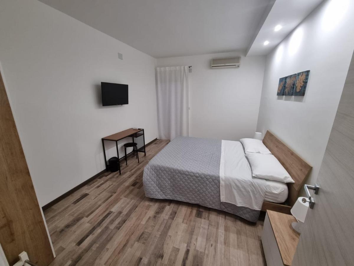 Civico 1 Apartment Valguarnera Caropepe Exterior photo